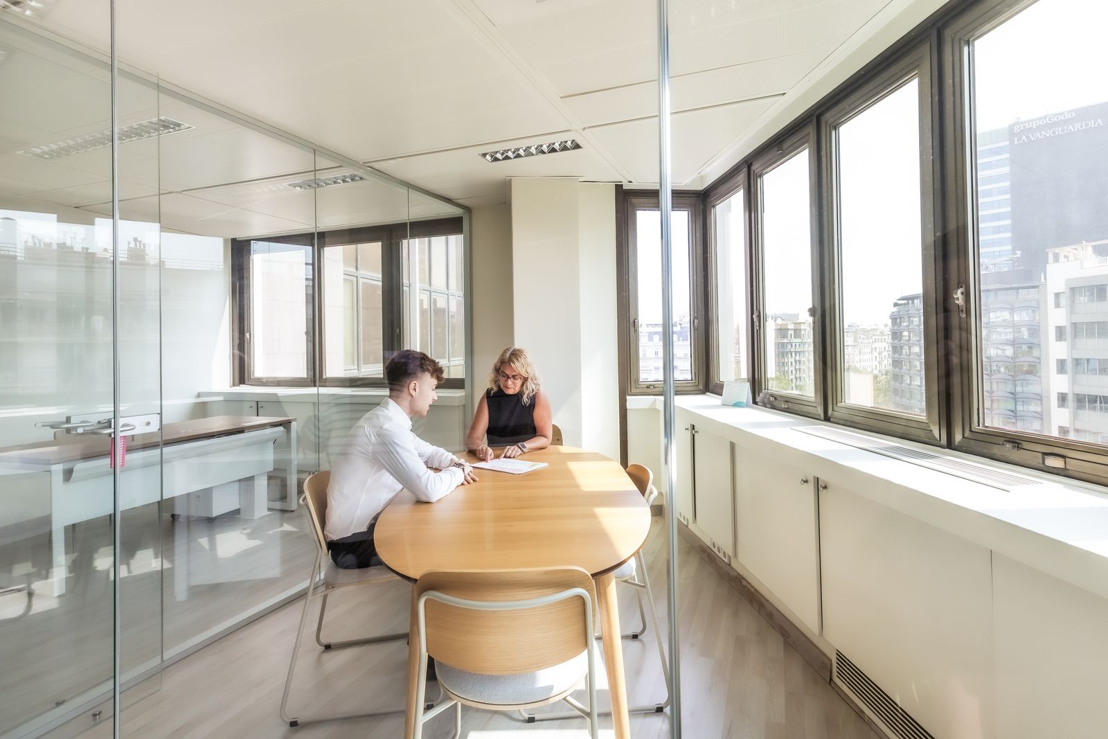 Oficinas de Castellà Tresserra